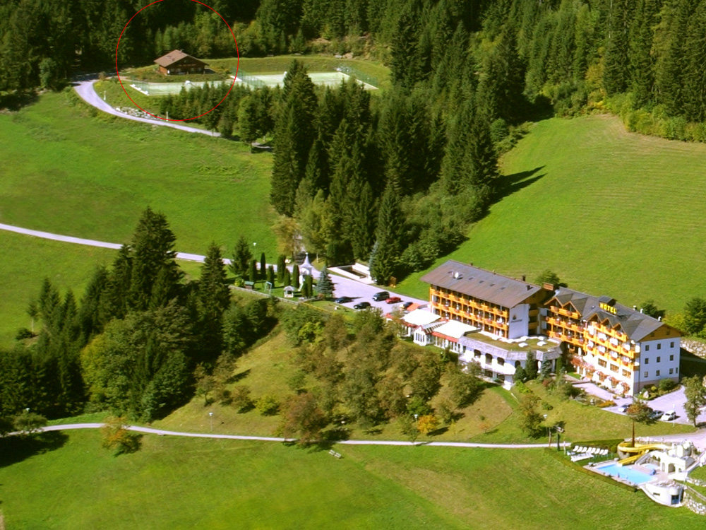 Aerial Picture of Hotel and Glocknerhaus